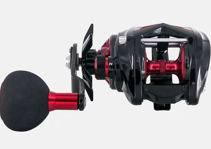 Carrete TITAN CLAW TCX301H COL. BR TICA (Manivela izquierda) Rojo